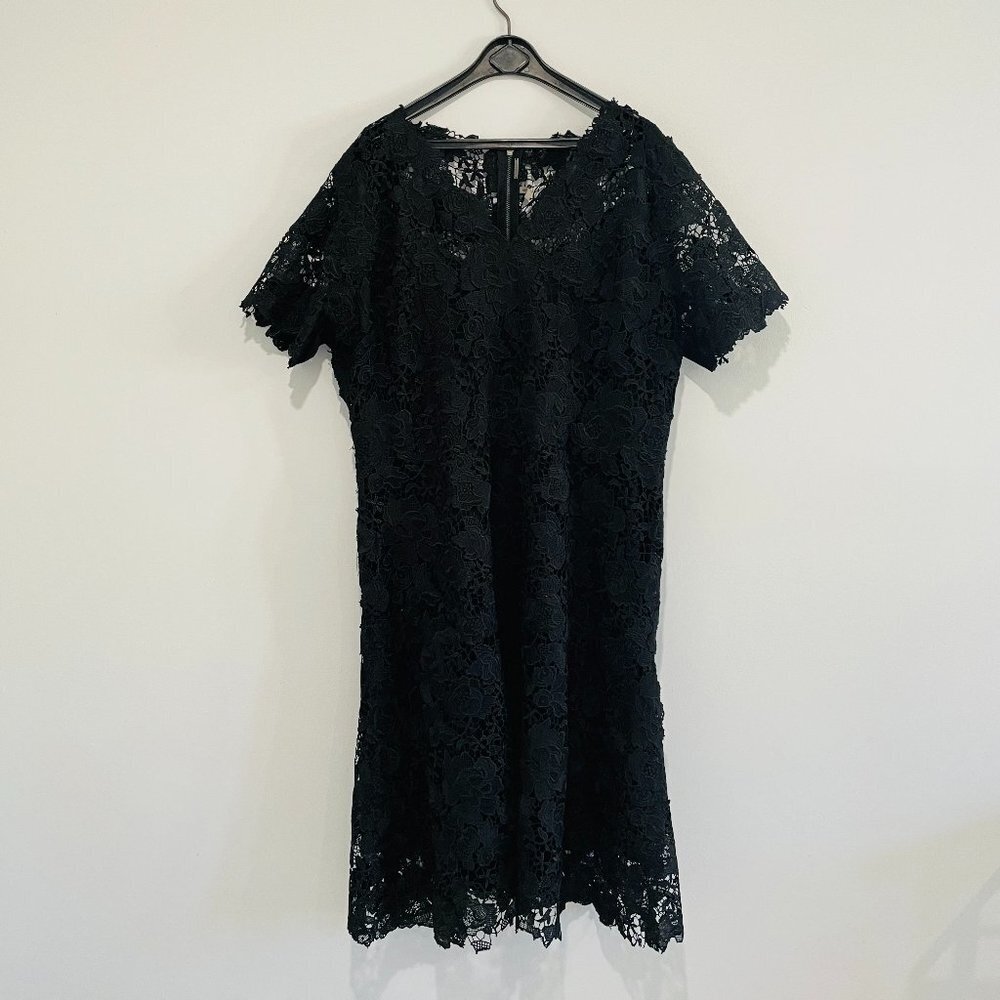 Elie Tahari Black Midi Dress Size US 16